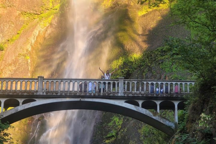 benson bridge at multnomah falls