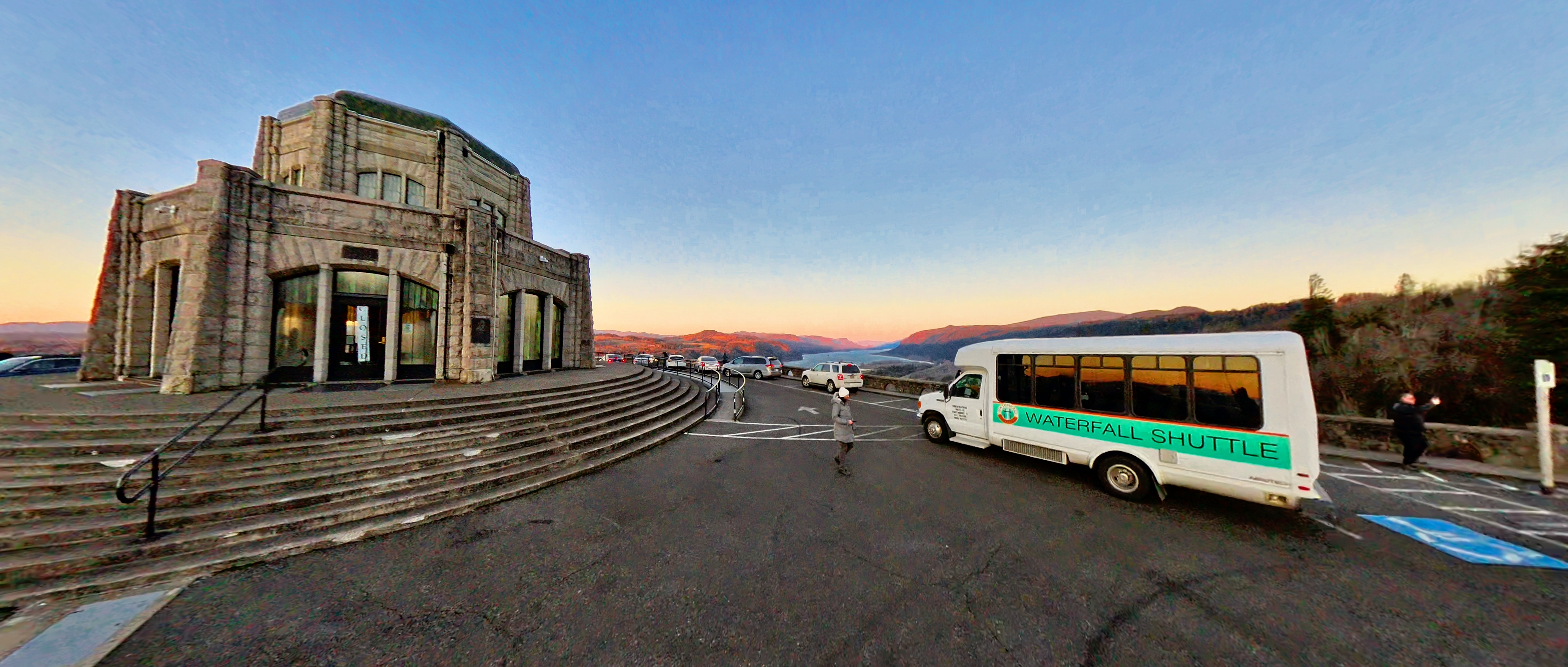 Multnomah Falls & Gorge Waterfalls Tour in OR | Waterfall Shuttle
